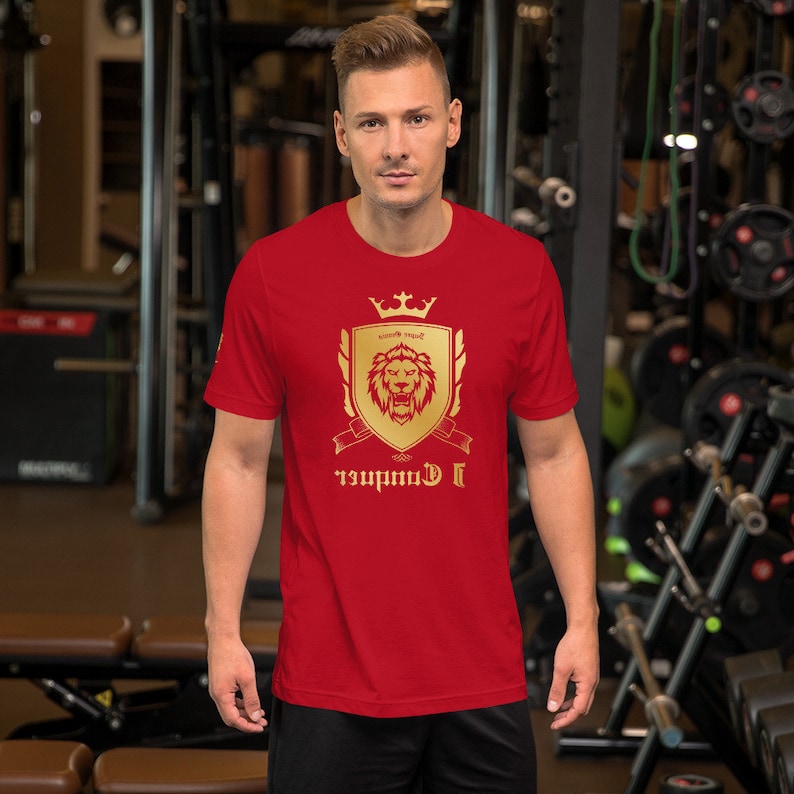 Empower Mirror Tee: 'I Conquer' Reflective Gym Shirt for Men (The logo is supposed to be backward!)